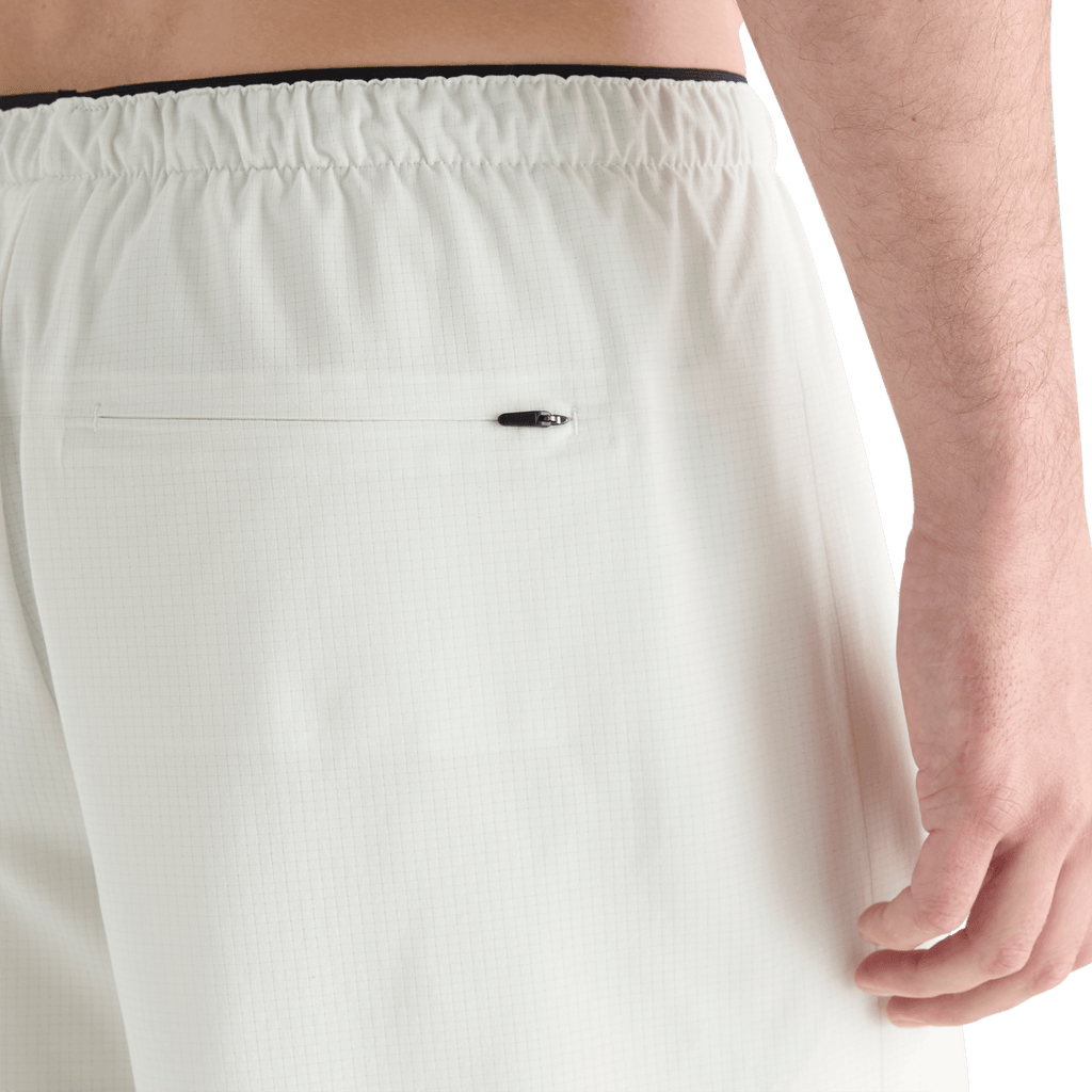 Men's Light Lined Short 7