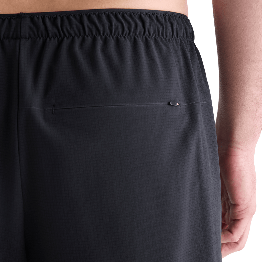 Men's Light Lined Short 7